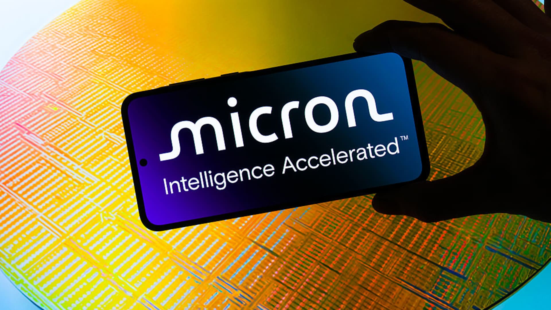 Tech stocks to buy after the big semiconductor pullback, according to UBS