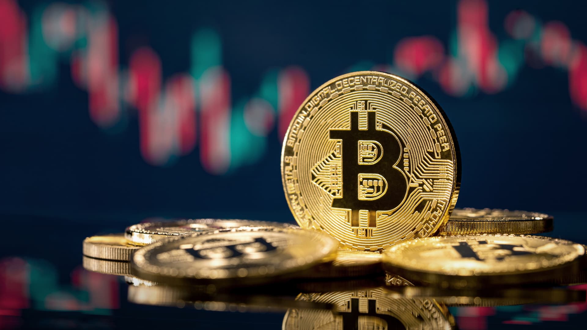 Bitcoin may be showing signs of a bottom despite continued consolidation, chart analysts say