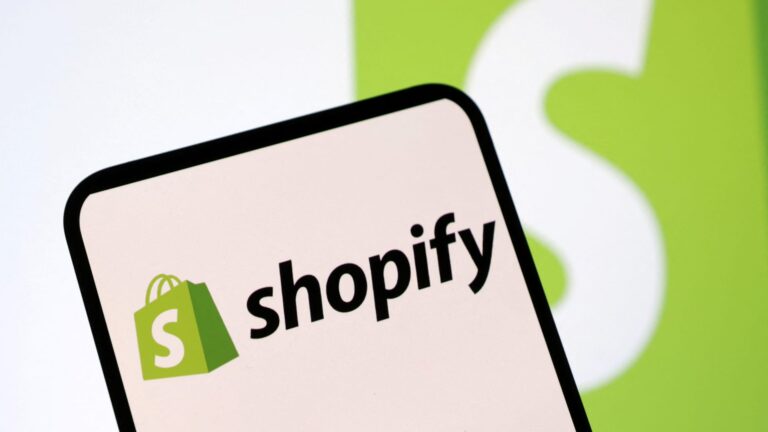This e-commerce stock could get a boost from the agentic AI craze, Stifel says
