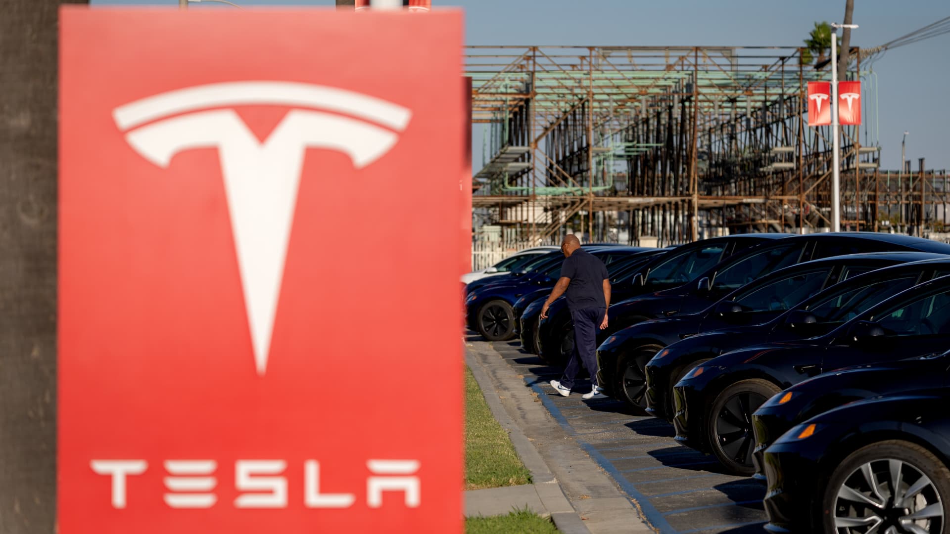 Tesla and Intel among stocks with earnings momentum reporting next week. Here are the others