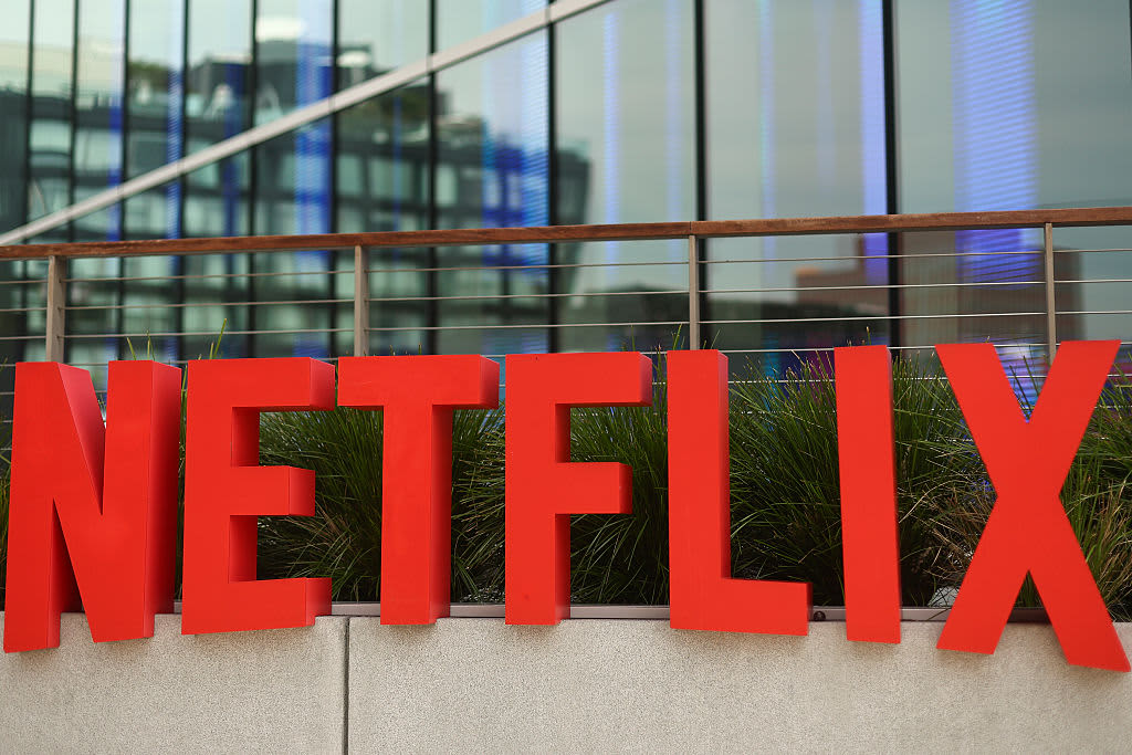 How options traders can take advantage of the valuation gap in this media stock
