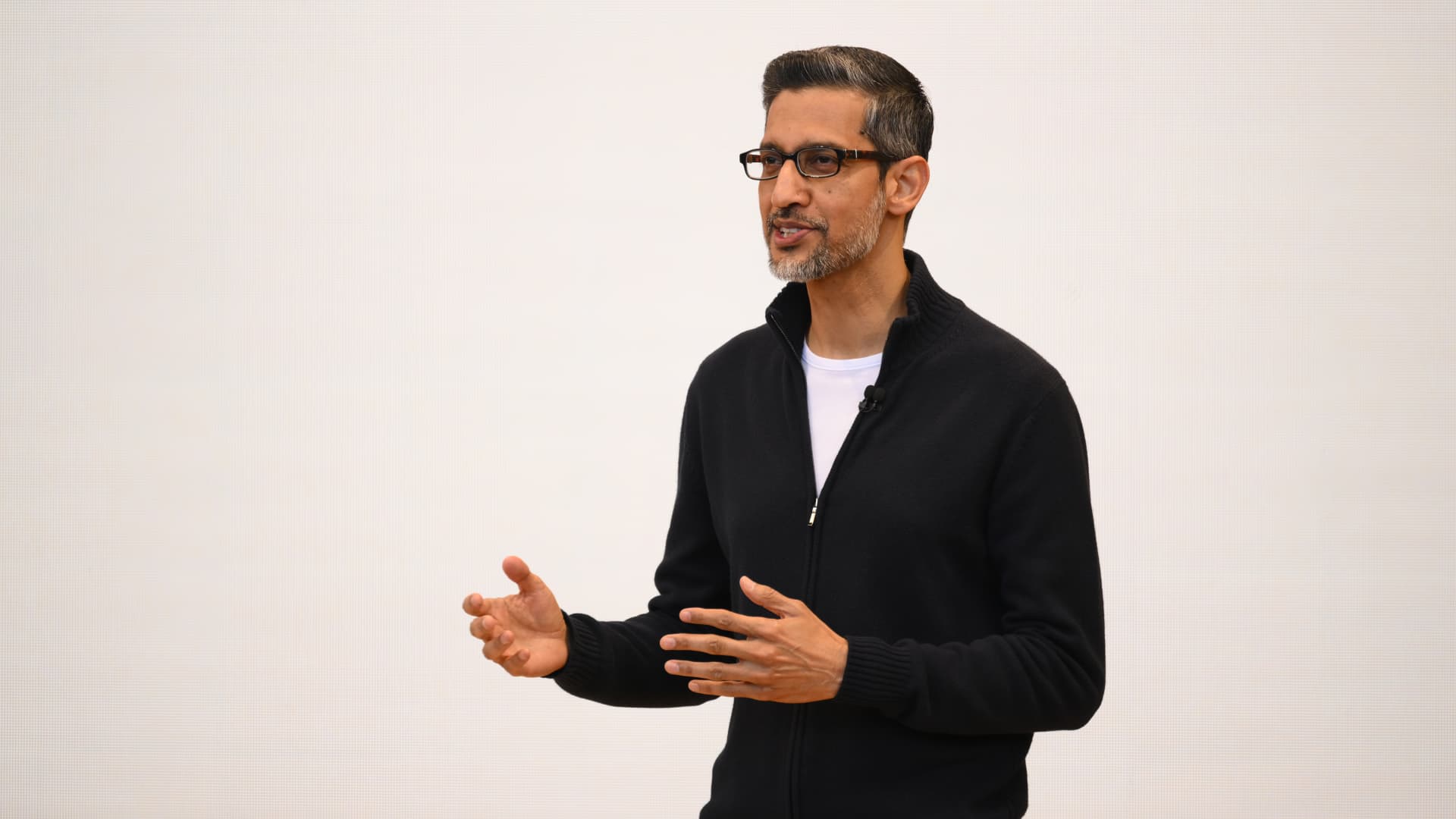 Alphabet is falling on a big spending forecast increase. What analysts are saying