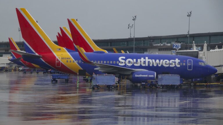 Southwest Airlines profit jumps 9% as passengers pick up fuel tab, but third-quarter forecast falls short
