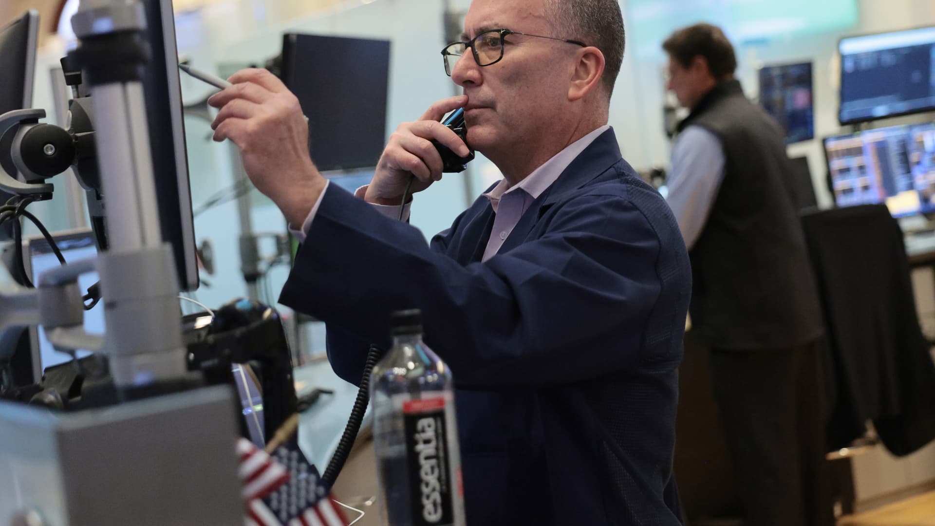 Semiconductor stocks are flashing warning signs of a possible top. What to watch