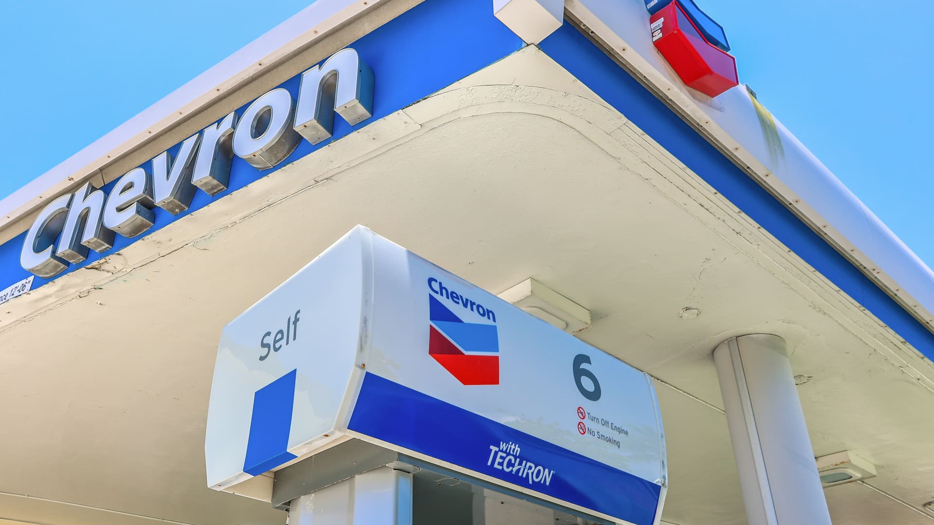 Top Wall Street analysts suggest these 3 dividend stocks for steady income