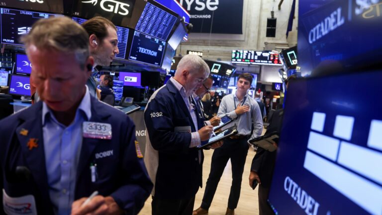Here are Wall Street analysts' top S&P 500 stocks for the second half of 2026
