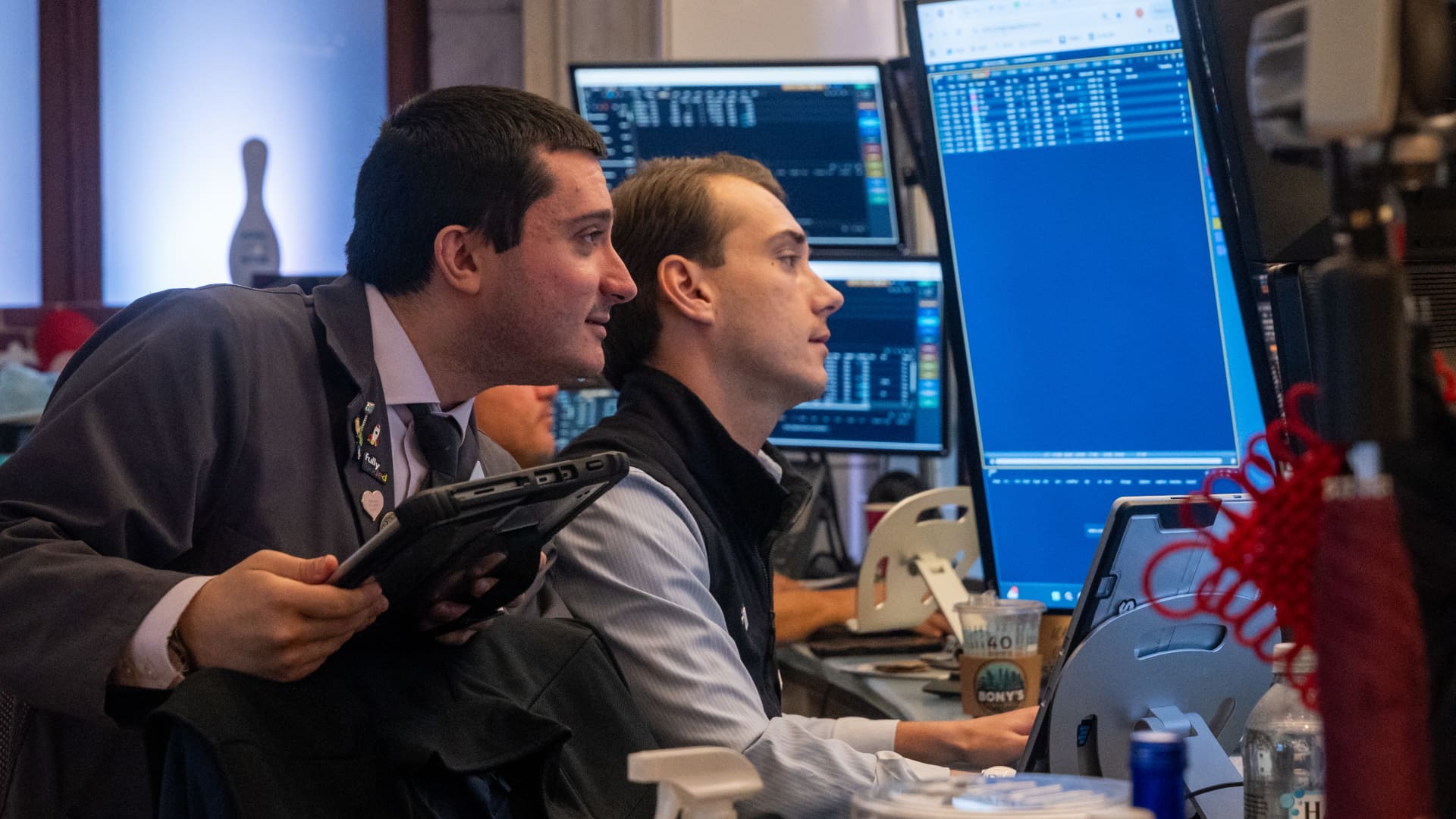 Stock futures are little changed as investors weigh Middle East tensions and await Fed minutes: Live updates