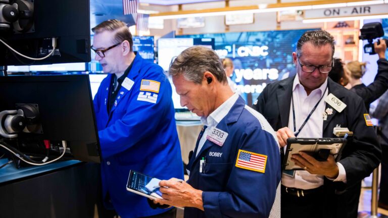 Treasury yields tumble as Middle East tensions ease