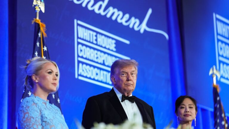 Trump mixes jokes with barbs at White House Correspondents' dinner