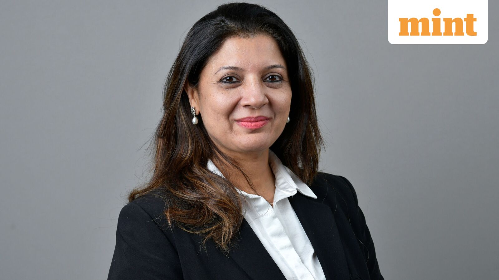 Buy or sell: Gift Nifty signals flat opening, Vaishali Parekh recommends three intraday stocks to buy today