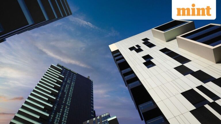 Oberoi Realty Q1 profit jumps 29% to  ₹544 crore, revenue rises 32%; declares  ₹2 interim dividend