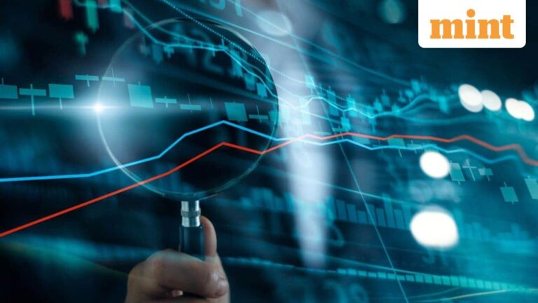 Private banks poised for a rally? Experts bullish on these banking heavyweights
