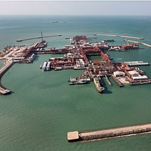 Kazakhstan targets Kashagan partners in dispute over $5 billion sulfur fine