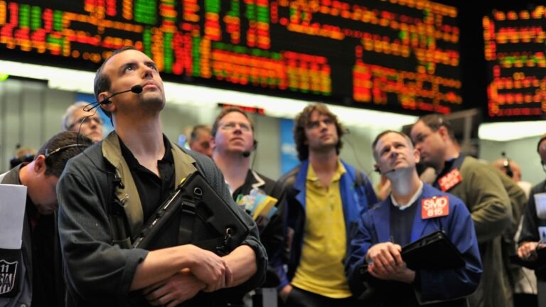 Short-dated debt still offers value amid global bond rout, says UBS. Here's why