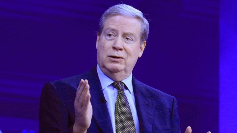 Stanley Druckenmiller loaded up on Amazon and chip stocks before July rout