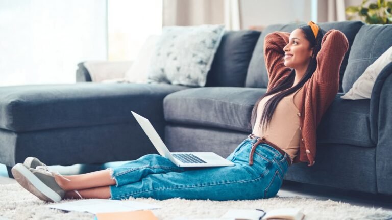 Debt consolidation loan vs. balance transfer credit card: Which is better?