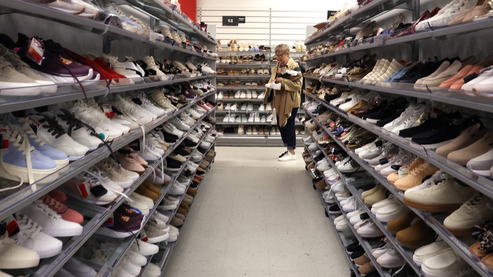 Steer clear of these stocks tied to a faltering footwear market, Truist says
