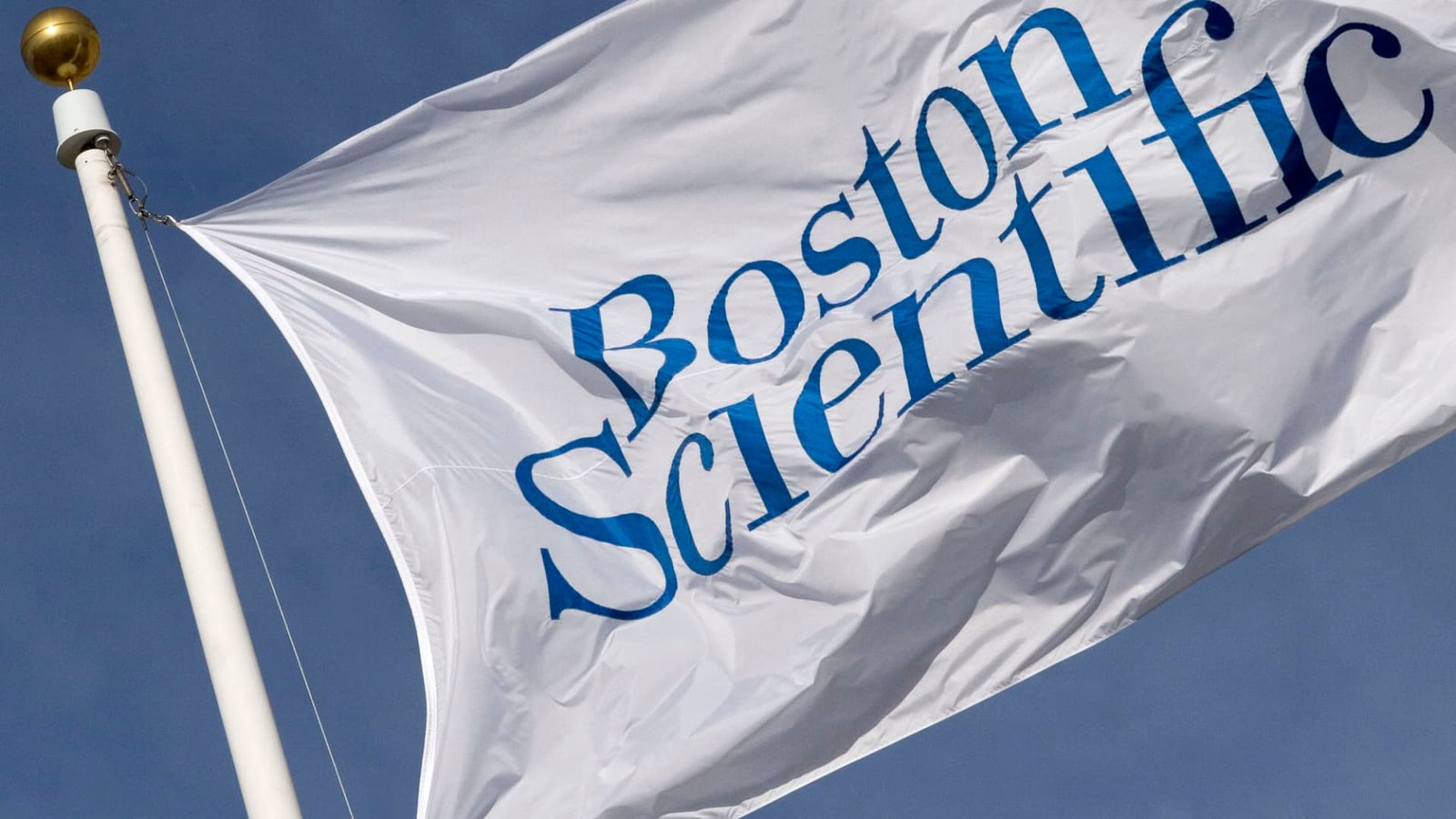 Medical device maker Boston Scientific is being hit by a cyber attack. The shares are falling