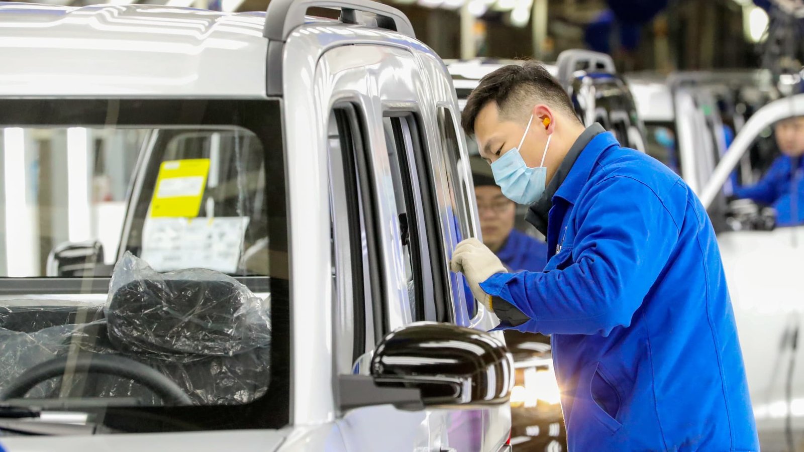 GM, Chinese automaker extend joint venture for 20 years despite geopolitical tensions with U.S.