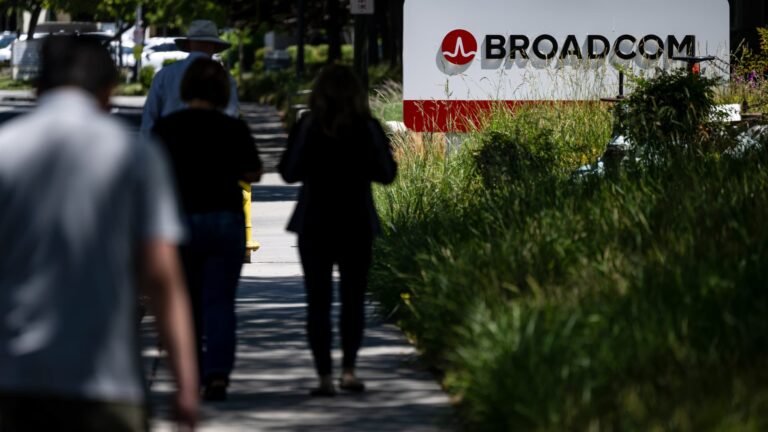 Broadcom is primed for a big gain. How to trade it while protecting against risk