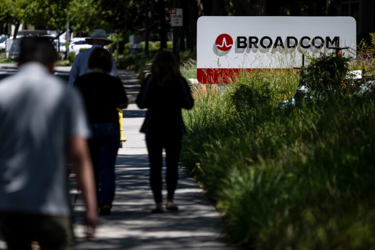This chipmaker is facing stiff competition. Here's how a bullish options strategy could pay off