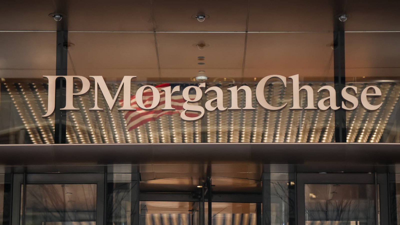 U.S. bond intervention is like 'paying your mortgage with your credit card,' JPMorgan's Sullivan says 