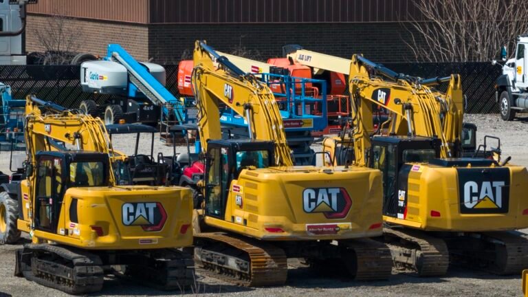 Caterpillar second-quarter profit jumps on strong power, construction equipment demand