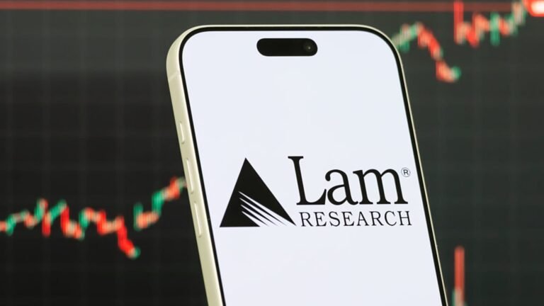 Top Wall Street analysts like these 3 stocks for their solid growth potential