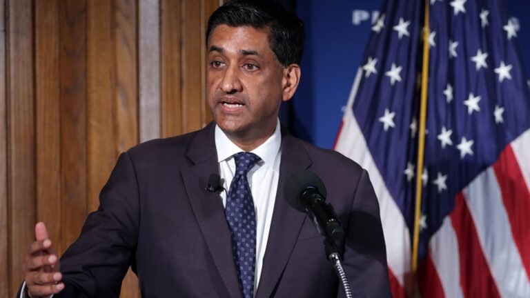 Khanna to introduce 'Data Center Bill of Rights' as fight over AI power plants heats up