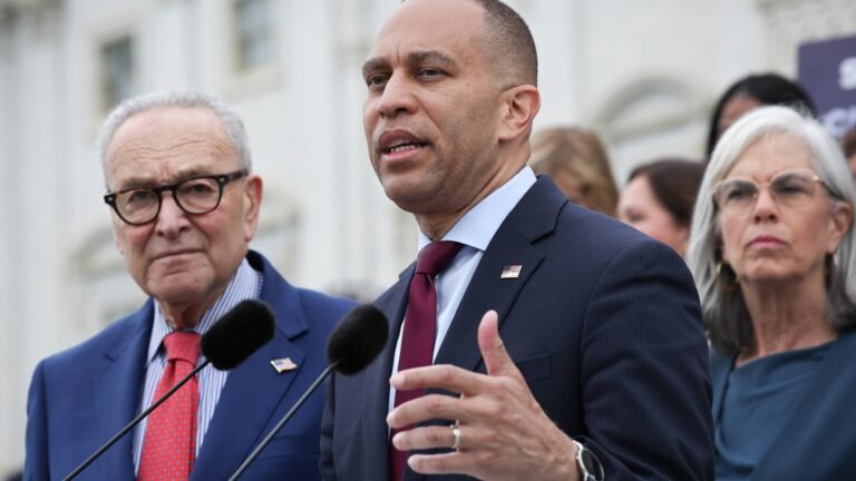 Democrats plan Trump investigations over impeachment if they win House, sources say