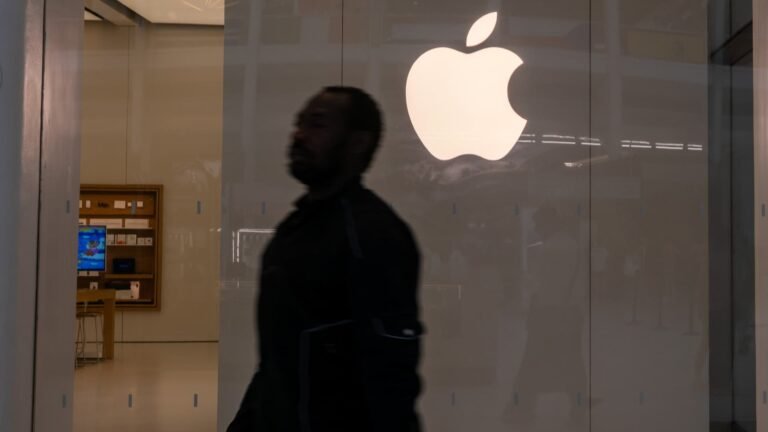 Stocks making the biggest moves premarket: Apple, HPE, Rocket Lab and more