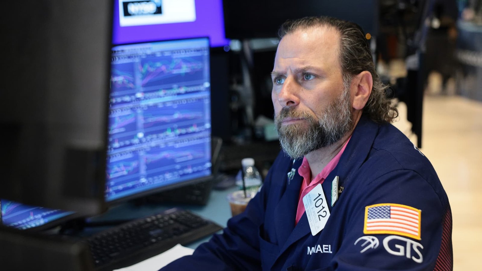 Stock futures are little changed as traders get set to wrap up a winning month: Live updates