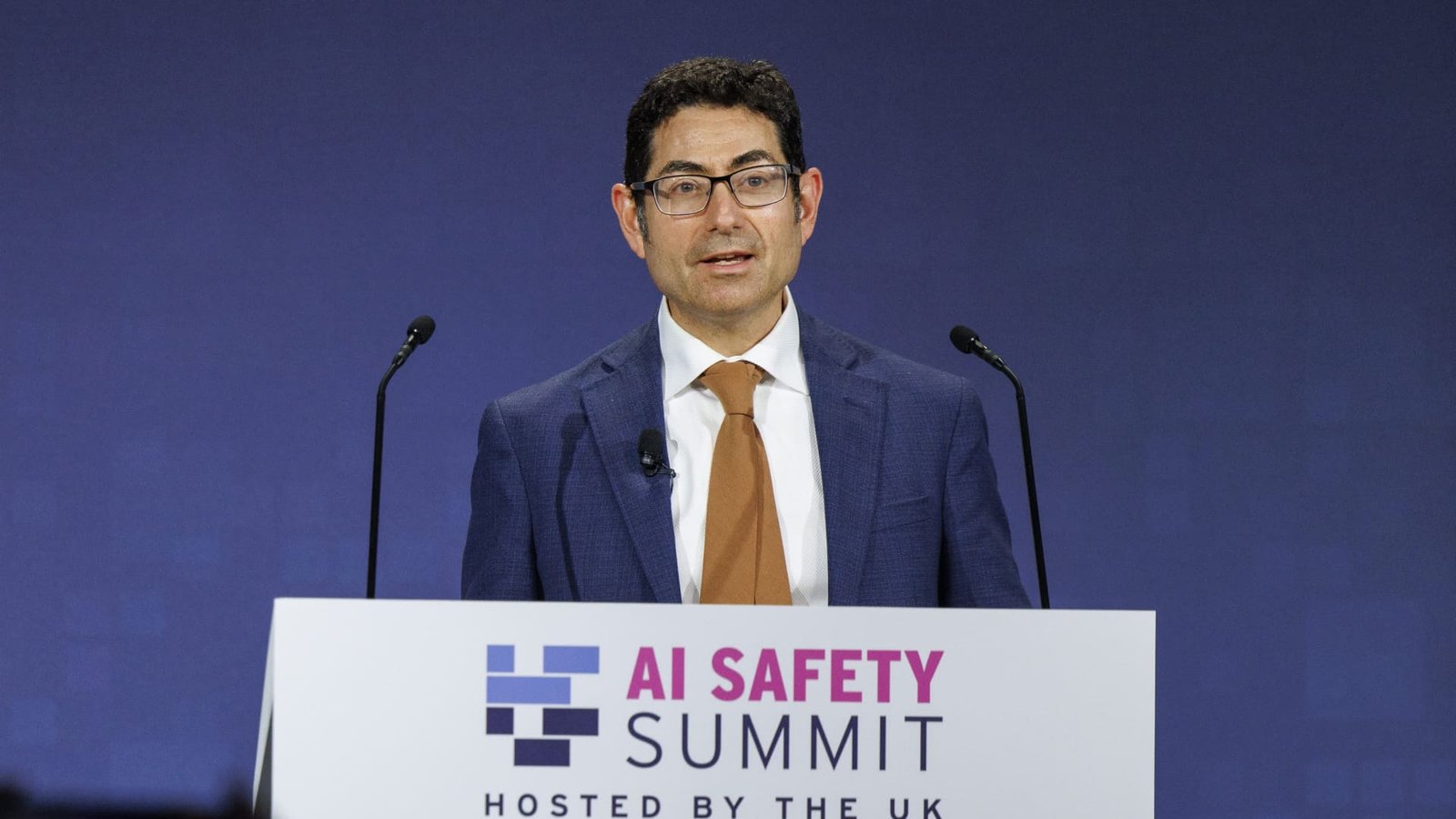 Anthropic names global affairs chief to tackle AI policy as Trump tensions persist