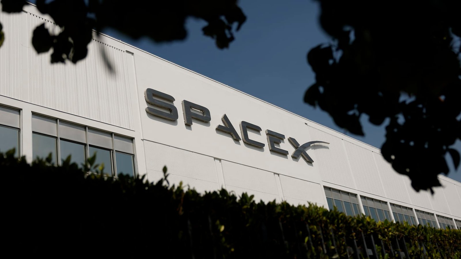 SpaceX is 'attractively valued' after $100 billion Louisiana spaceport plan, Morgan Stanley says