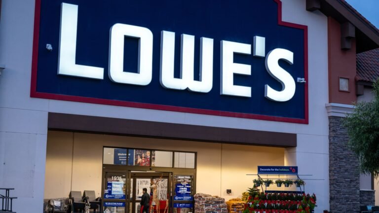 Lowe's gives muted outlook as it sees 'pressure' in home improvement spending