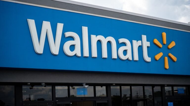 Walmart will report second-quarter earnings before the bell. Here's what to expect