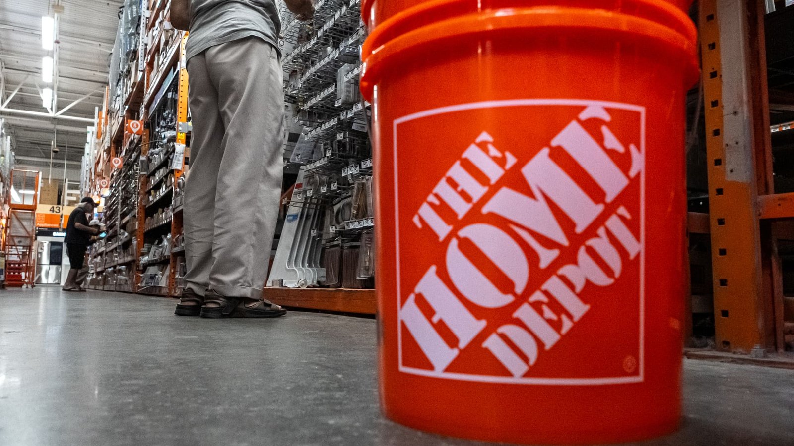 Home Depot reaffirms guidance amid 'frozen housing market conditions'