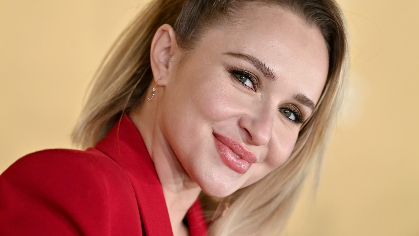 Hayden Panettiere, who starred in the television series ‘Heroes’ and ‘Nashville,’ dies at 36