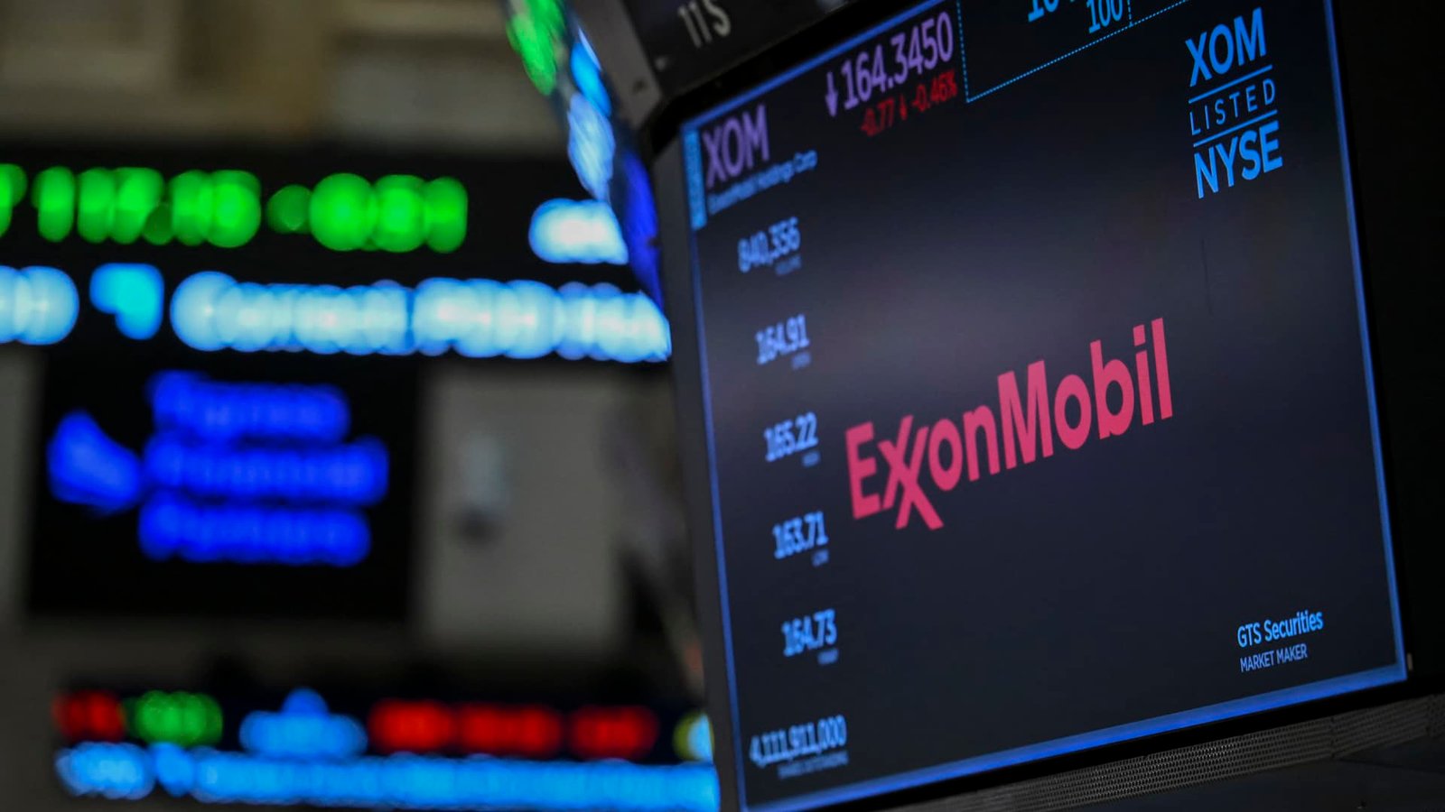 Top Wall Street analysts suggest these 3 dividend stocks for consistent income