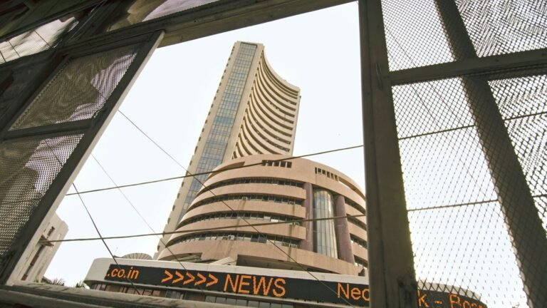 Top Gainers &amp; Losers on 4 August: LIC, Dabur India, Urban Company, DLF, PB Fintech, Kalyan Jewellers among top losers