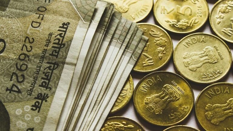 Rupee opens 7 paise higher at 95.64 against US dollar
