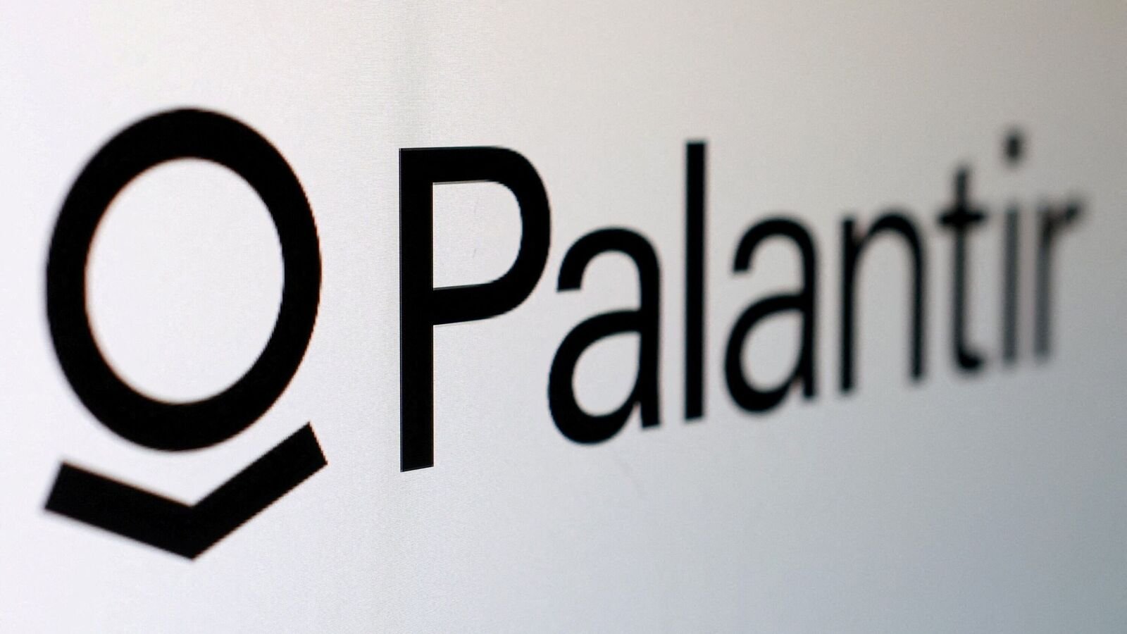 Palantir shares edge higher ahead of Q2 earnings as investors eye strong revenue growth