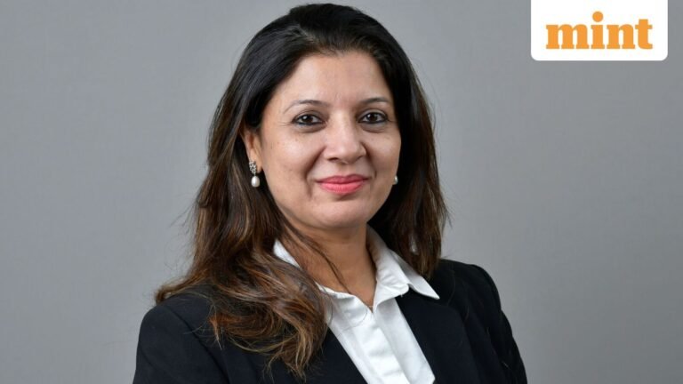 Buy or sell: Gift Nifty hints at a big gap-up start! Vaishali Parekh recommends three intraday stocks to buy today