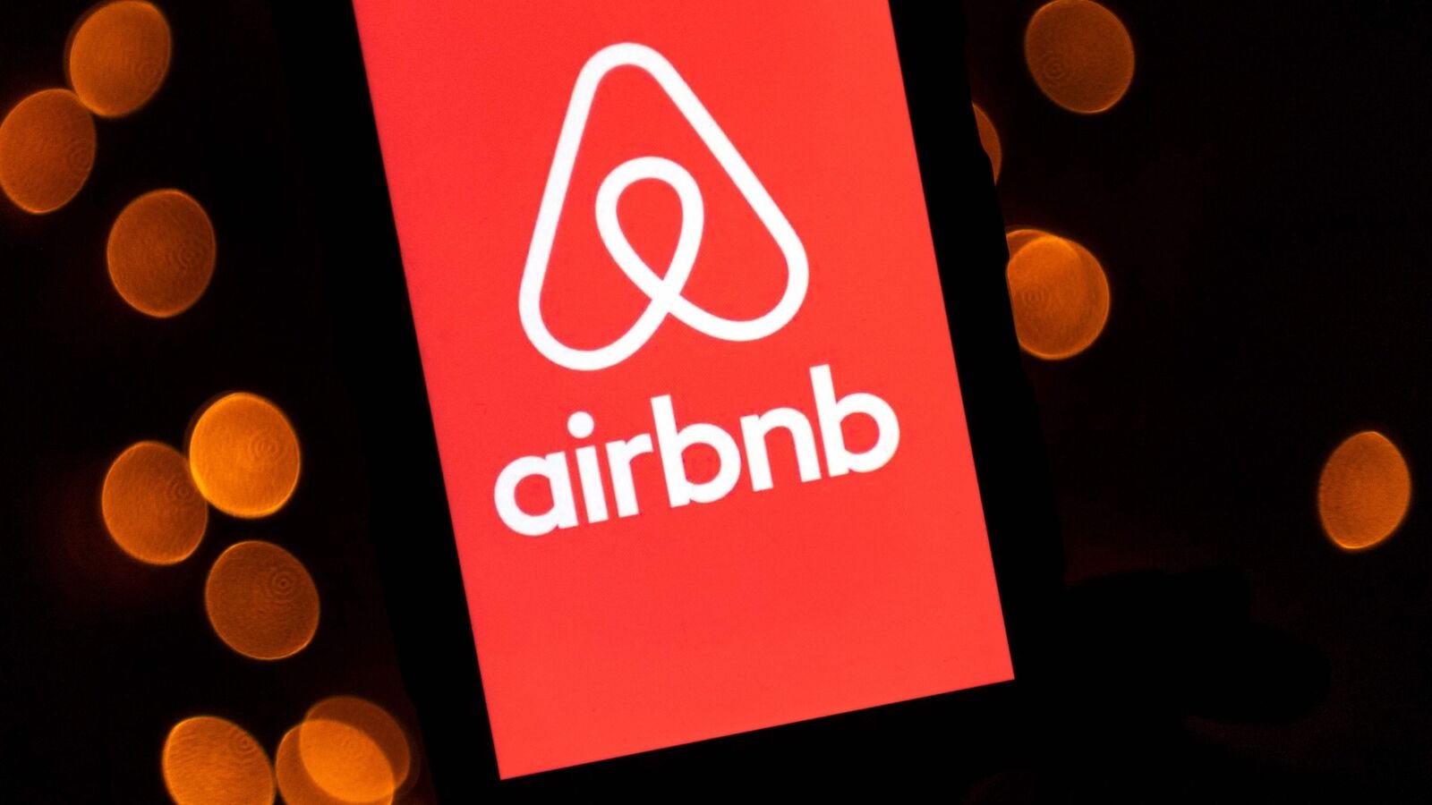 Airbnb shares slip ahead of Q2 results as investors look for strong outlook