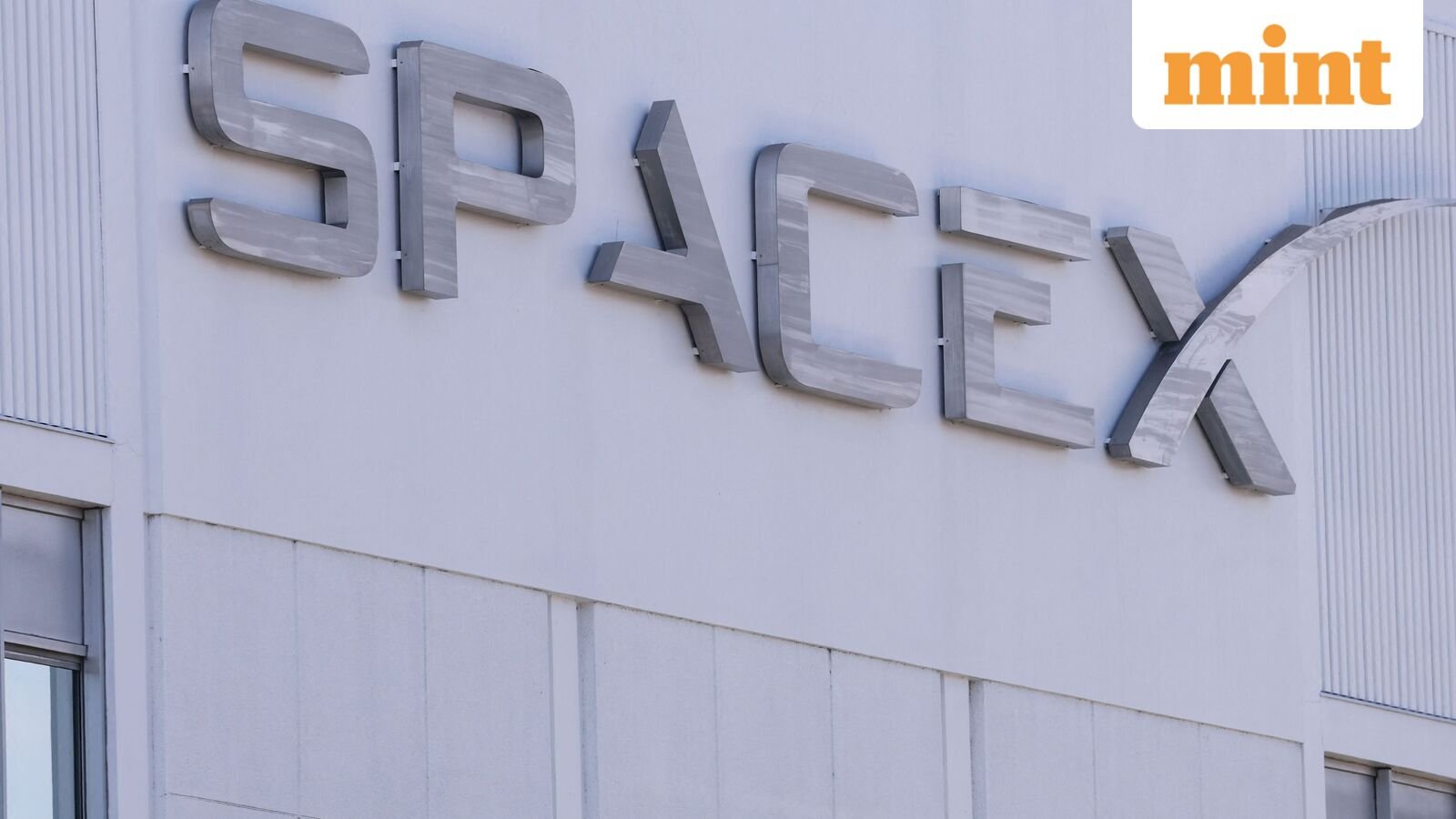 SpaceX rebounds 7% after post-earnings sell-off; first batch of locked-up shares unlocks