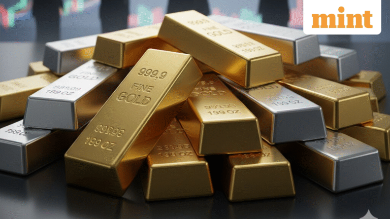 Gold and silver prices drop on the MCX ahead of US inflation, Jackson Hole Symposium this week