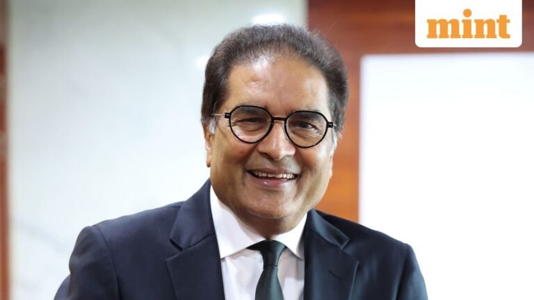 Domestic valuation, AI, geopolitics reasons for FPIs pulling out, says Motilal Oswal Financial Services' Raamdeo Agrawal