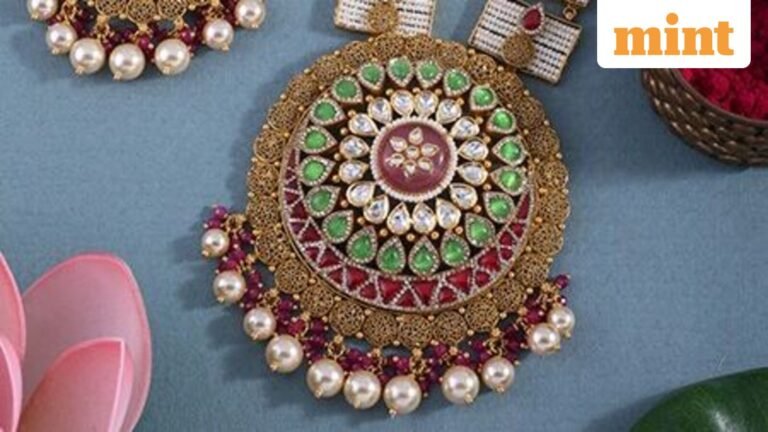 Shankesh Jewellers IPO day 2: Issue sees decent buying, GMP signals modest listing gains; should you apply?