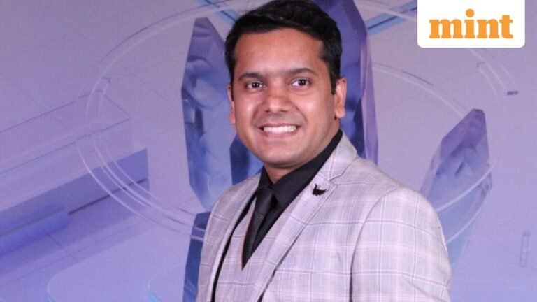 Buy or sell: Sumeet Bagadia recommends three stocks to buy on Monday - 3 August 2026