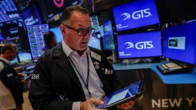 Wall Street stocks edge lower as bond yields rebound